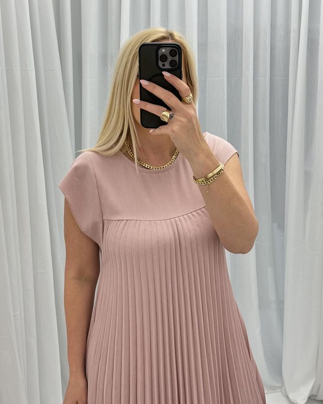 š„48% OFFš„Sleeveless pleated simple solid colour dress