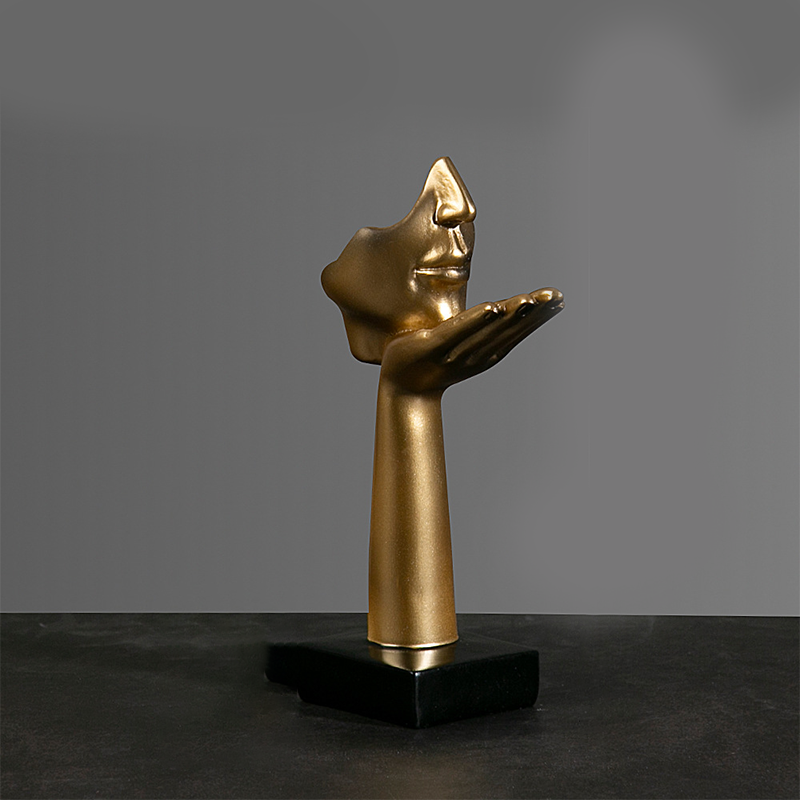 Minimalist Abstract Figurine Sculpture