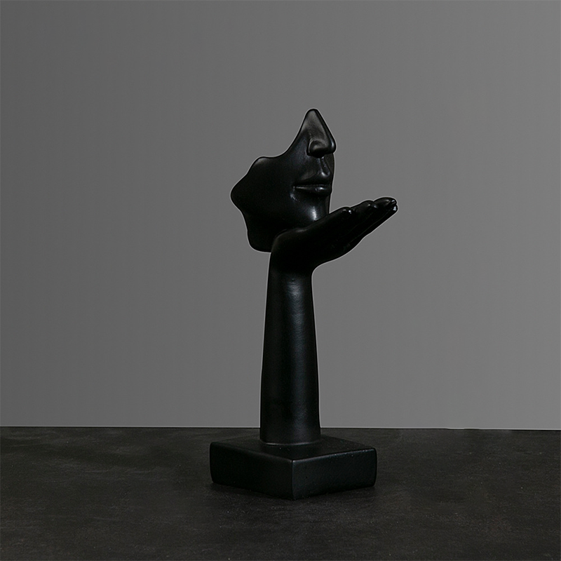 Minimalist Abstract Figurine Sculpture
