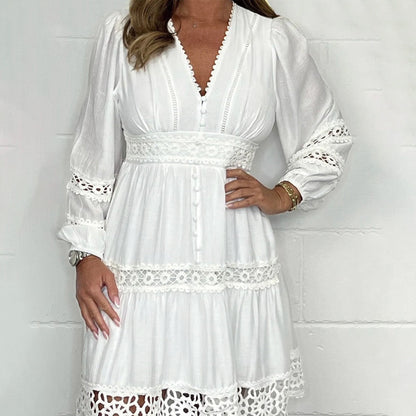 🔥Big Sale! Up to 36% OFF🔥women's vintage white cutout lace v-neck dress👗. Free Shipping for a limited time✈️